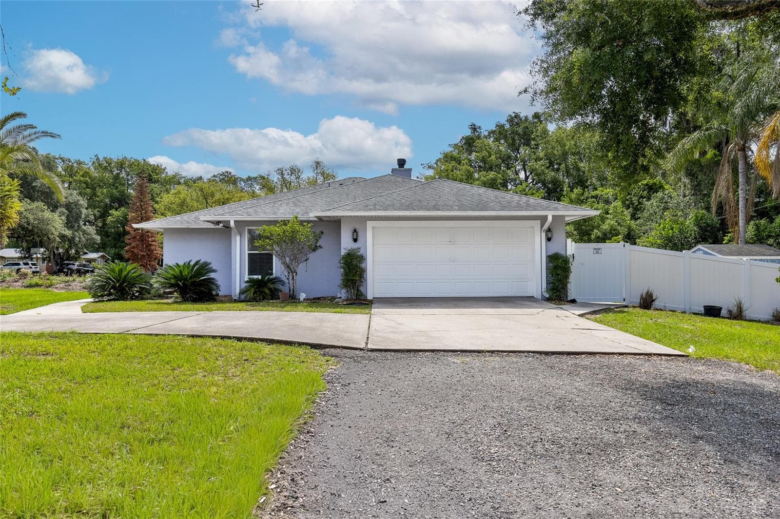 155 LAKE MARY AVENUE — photo 4 of 52