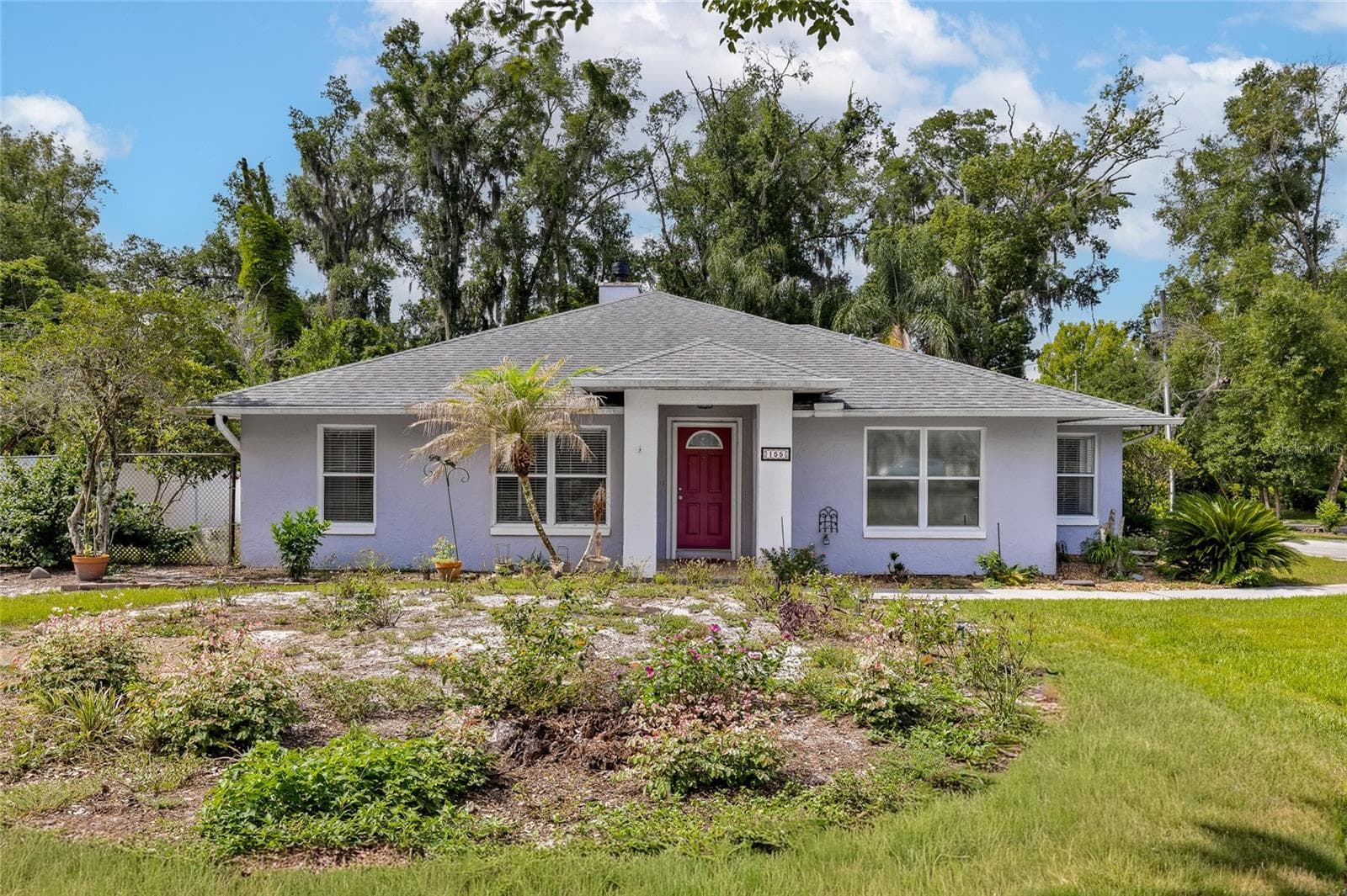 155 LAKE MARY AVENUE — photo 2 of 52