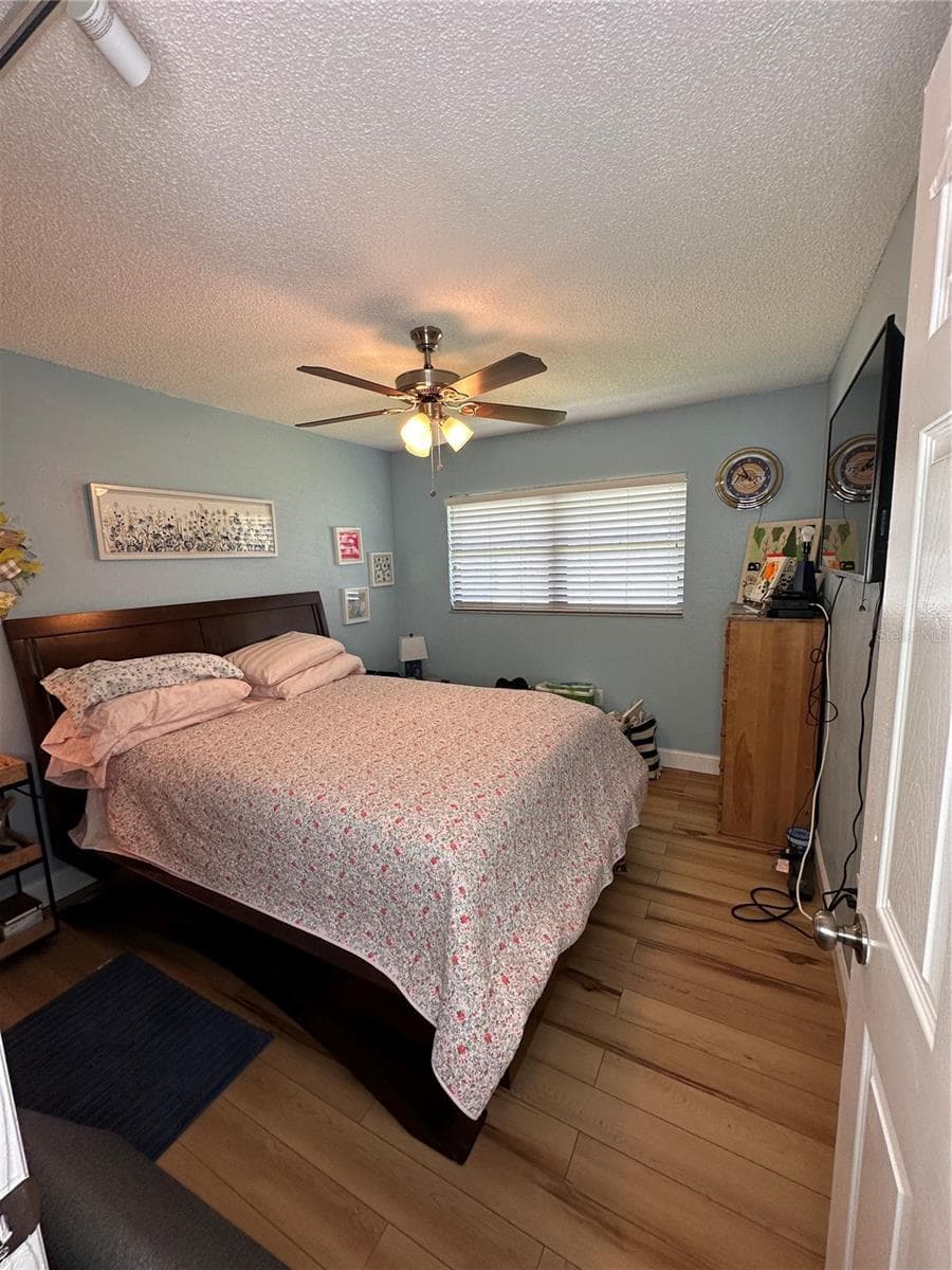 9470 JOEL DRIVE — photo 13 of 33