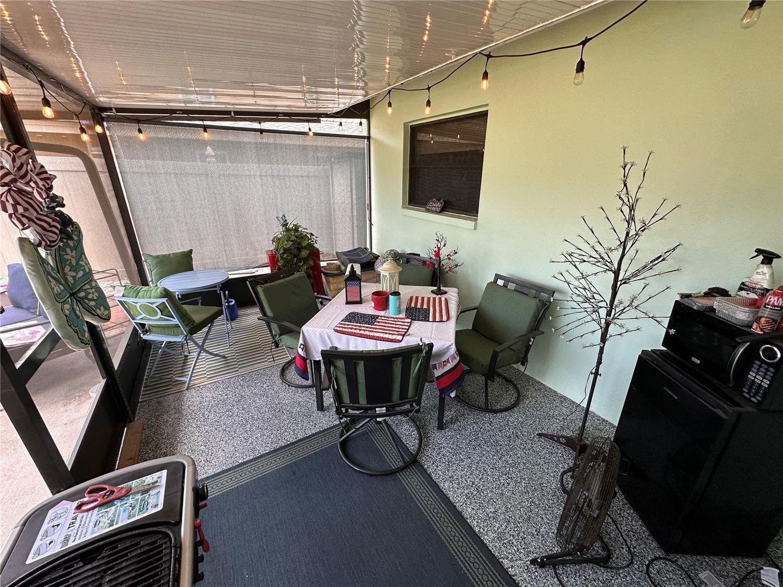 9470 JOEL DRIVE — photo 19 of 33