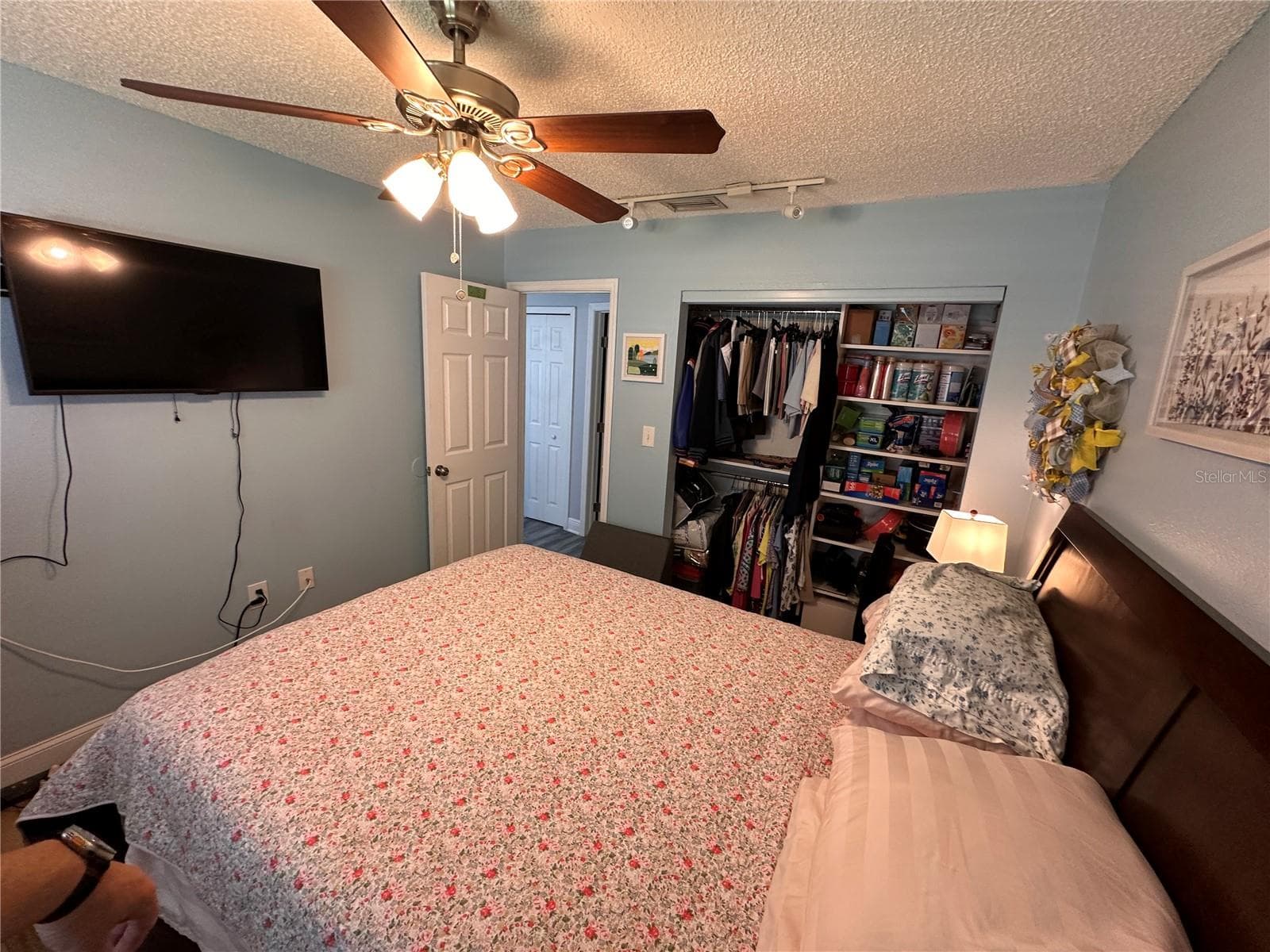 9470 JOEL DRIVE — photo 15 of 33