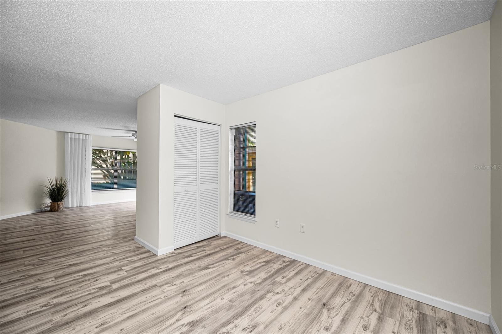 2205 LENNOX ROAD — photo 18 of 70