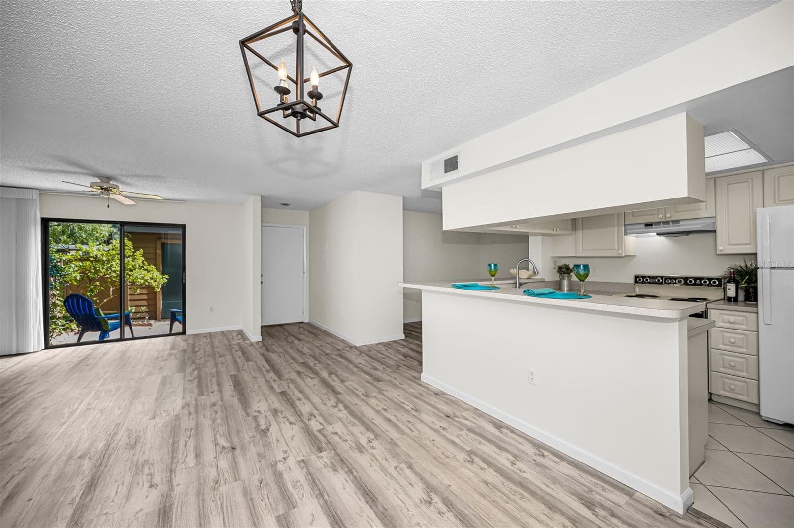 2205 LENNOX ROAD — photo 10 of 70