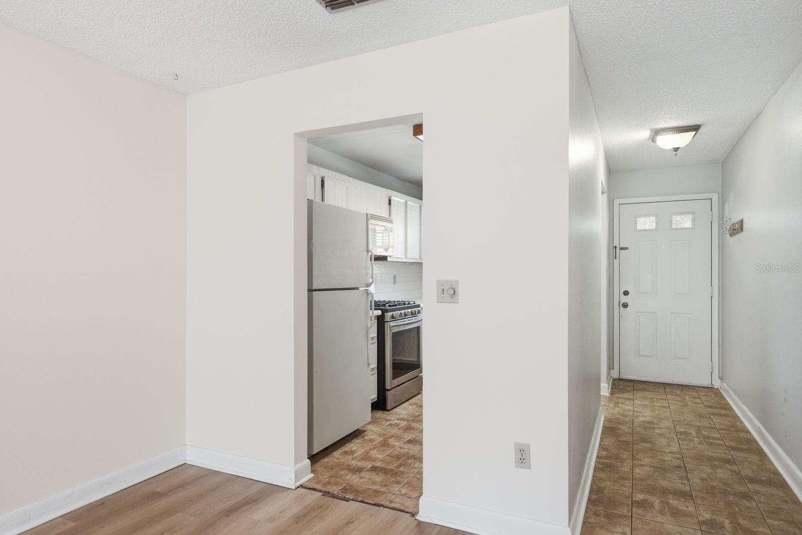 6070 80TH STREET — photo 16 of 62