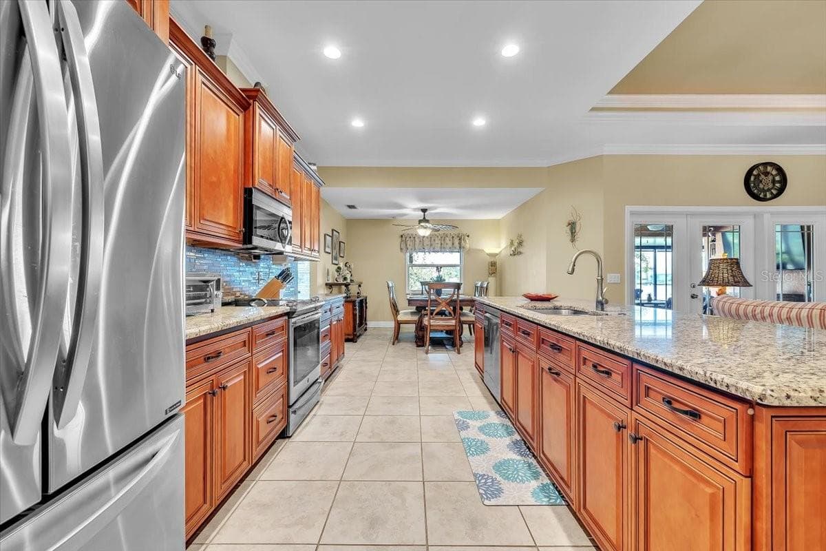 11614 COURTLY MANOR DRIVE — photo 11 of 49