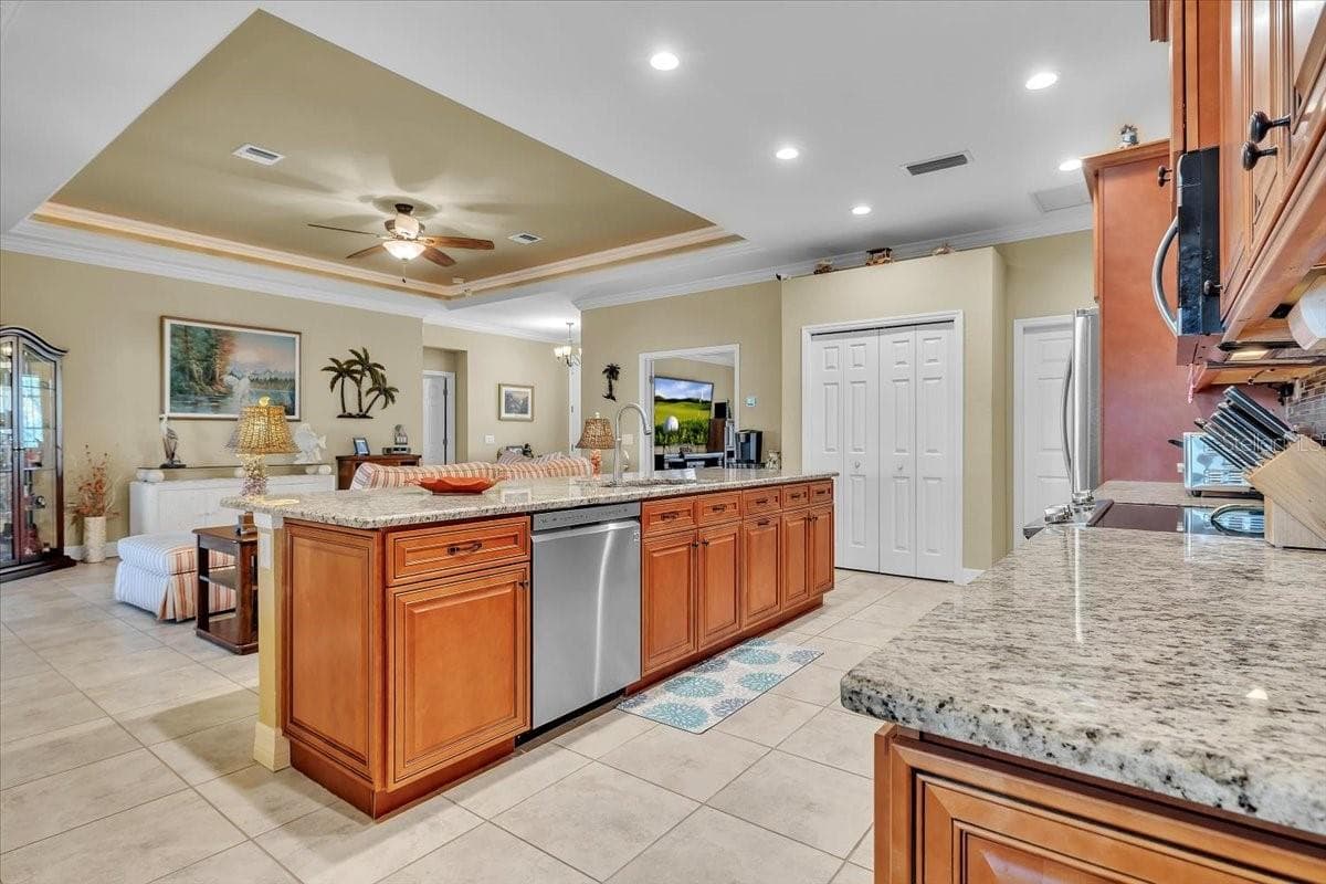 11614 COURTLY MANOR DRIVE — photo 10 of 49
