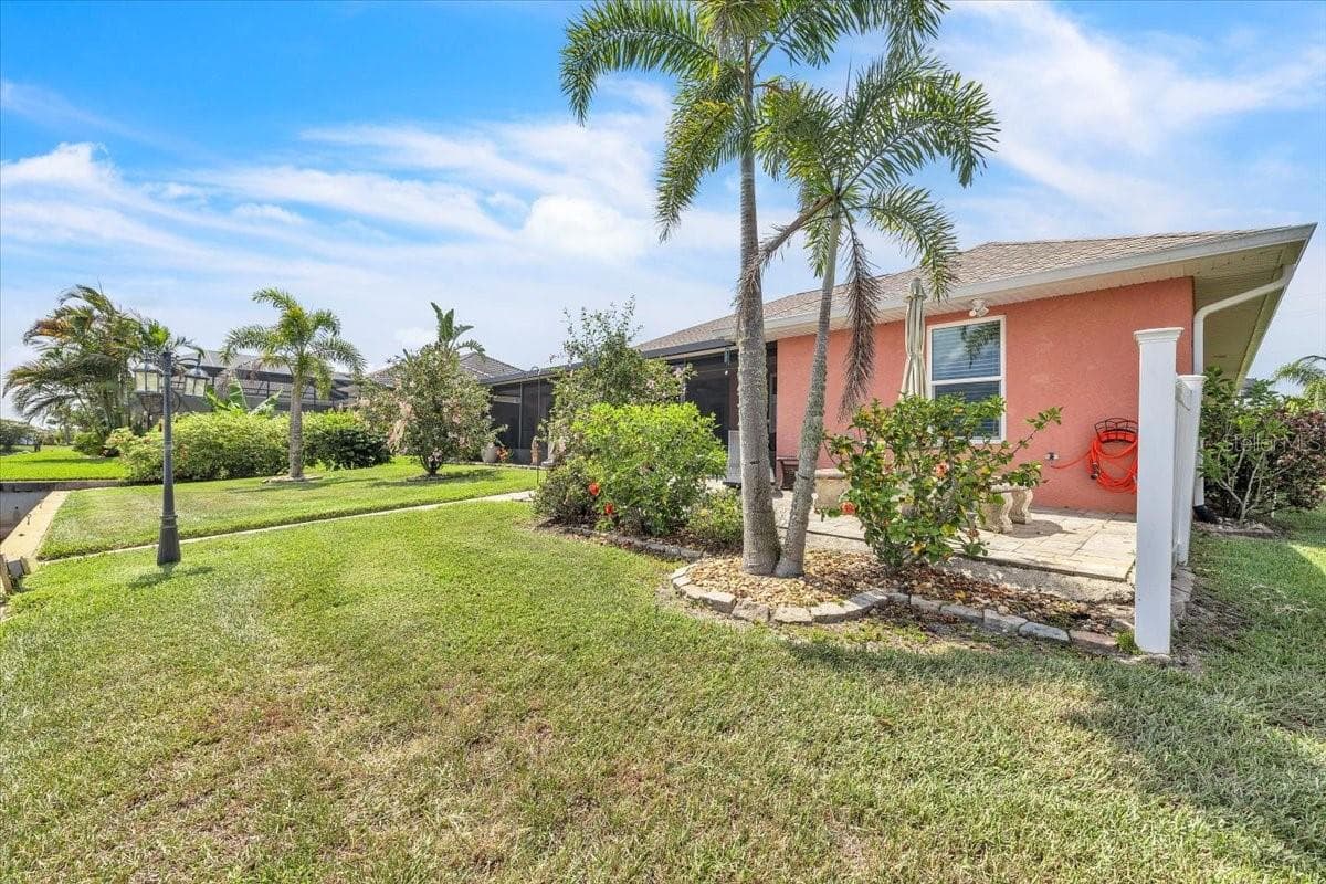 11614 COURTLY MANOR DRIVE — photo 38 of 49