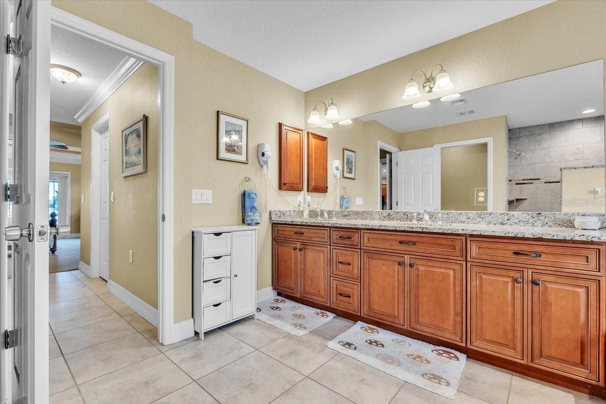 11614 COURTLY MANOR DRIVE — photo 21 of 49