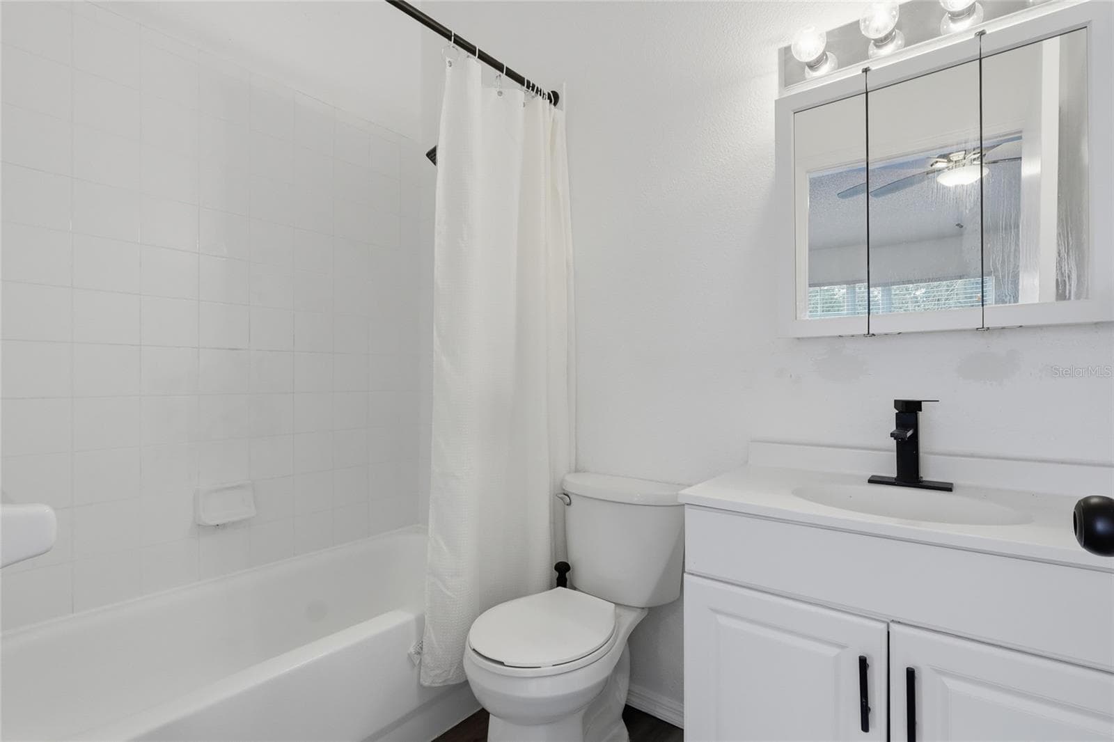 30029 GRANDA HILLS COURT — photo 18 of 24