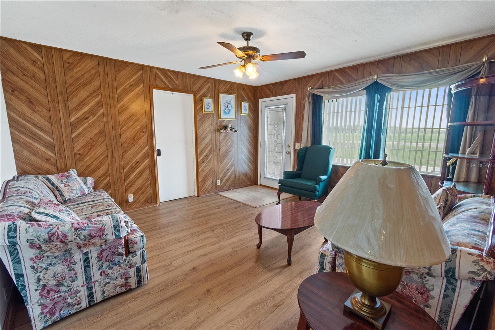 245 ALTURAS ROAD — photo 4 of 39