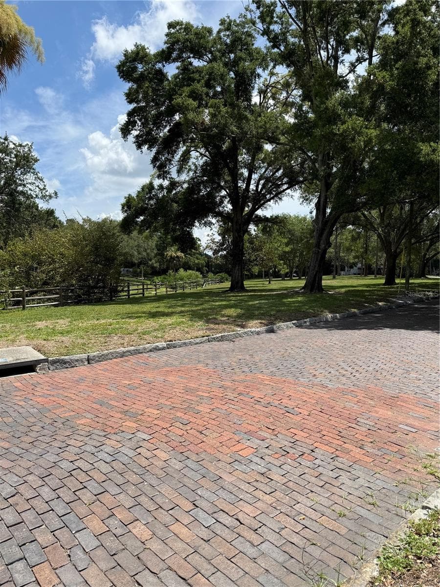 3531 DR MLK JR. DRIVE — photo 7 of 8