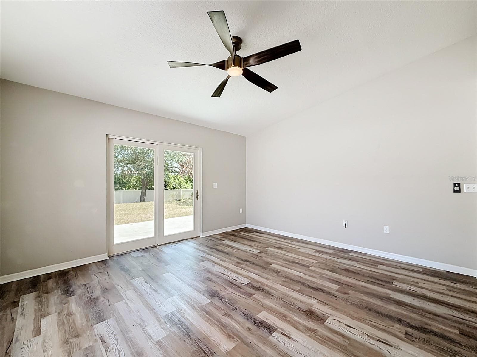 31806 PARKDALE DRIVE — photo 11 of 44