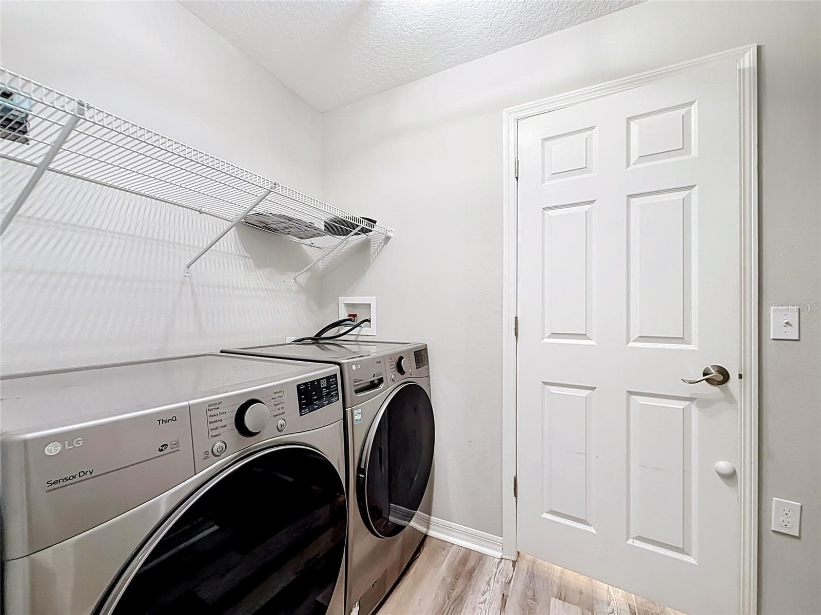 31806 PARKDALE DRIVE — photo 39 of 44
