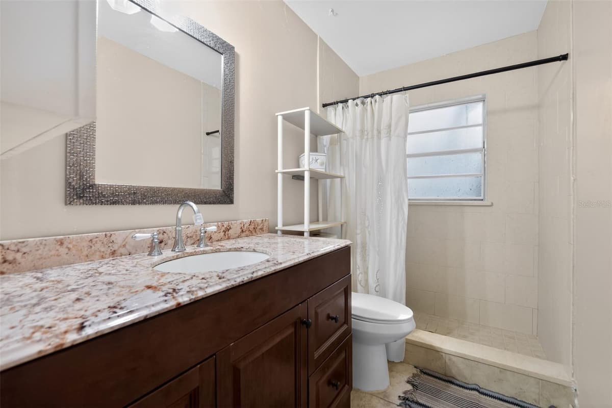 470 WURST ROAD — photo 4 of 30