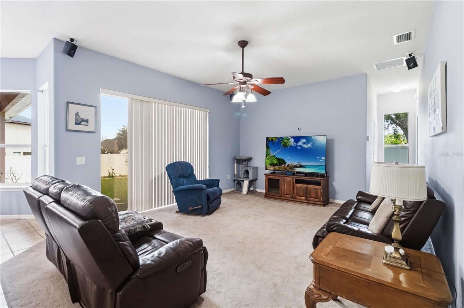 1085 CHASE DRIVE — photo 15 of 40