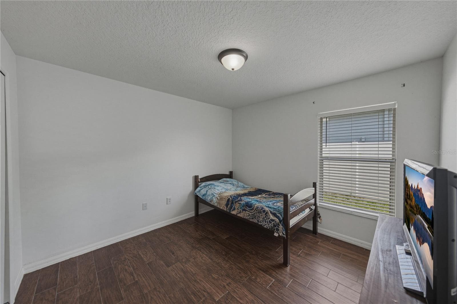 7552 JENO STREET — photo 24 of 34