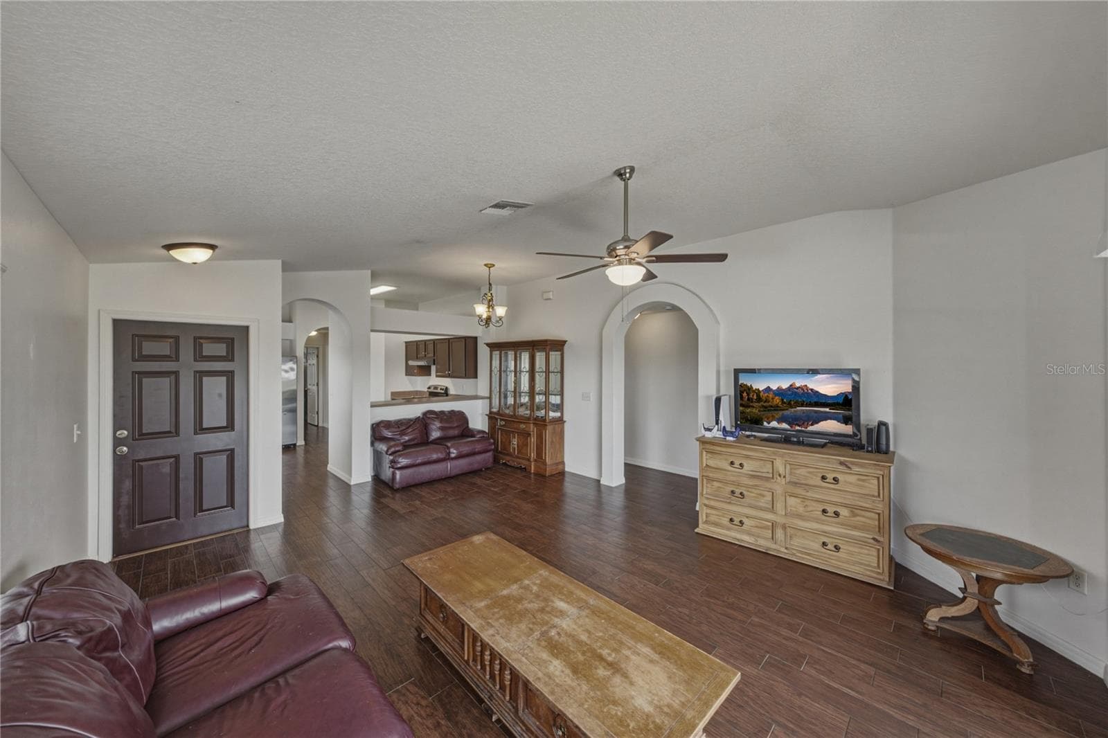 7552 JENO STREET — photo 11 of 34