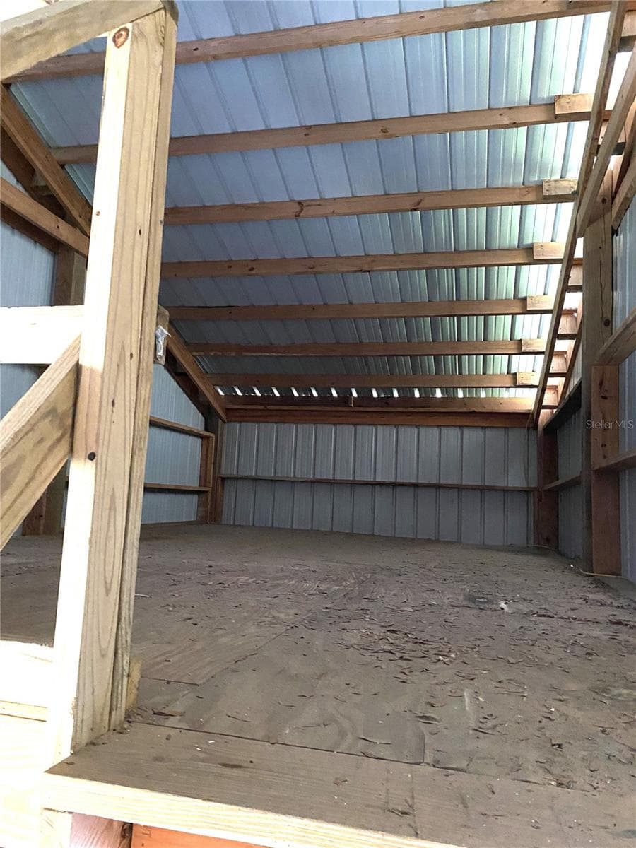 1200 HART ROAD — photo 24 of 33