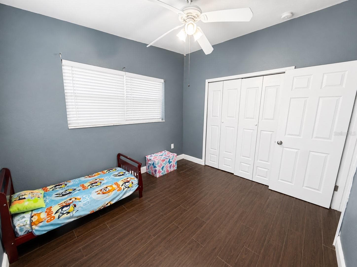 21442 GLADIS AVENUE — photo 37 of 44