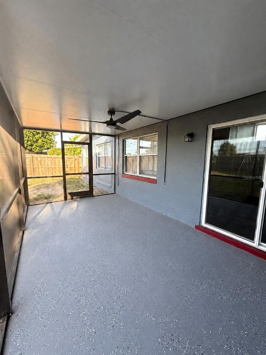 21442 GLADIS AVENUE — photo 40 of 44