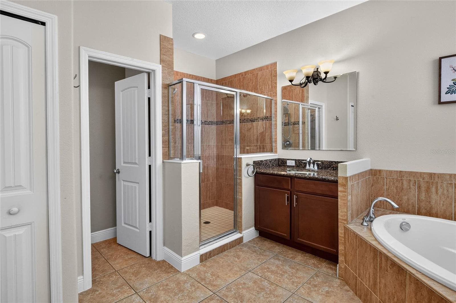 4015 TIVERTON WAY — photo 29 of 60