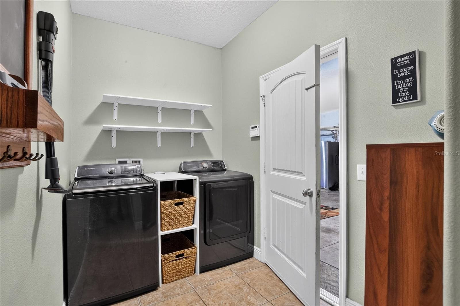 4015 TIVERTON WAY — photo 21 of 60