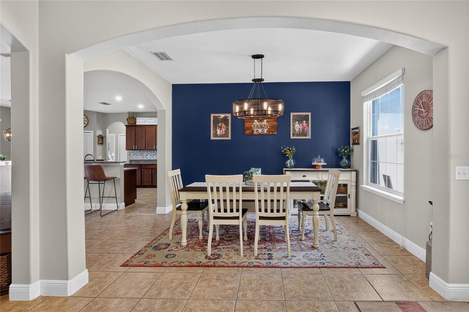 4015 TIVERTON WAY — photo 13 of 60