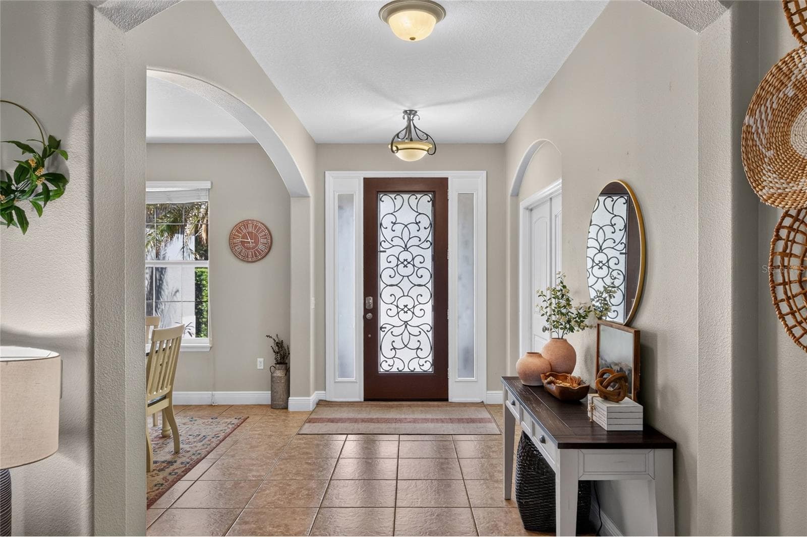 4015 TIVERTON WAY — photo 5 of 60