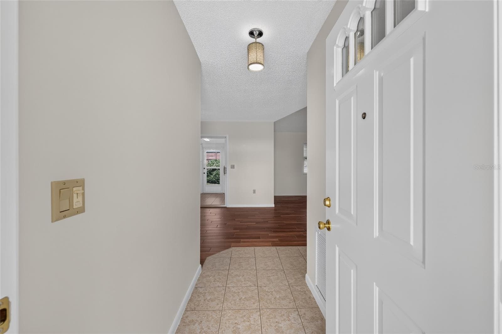 1 DURNESS COURT — photo 7 of 45