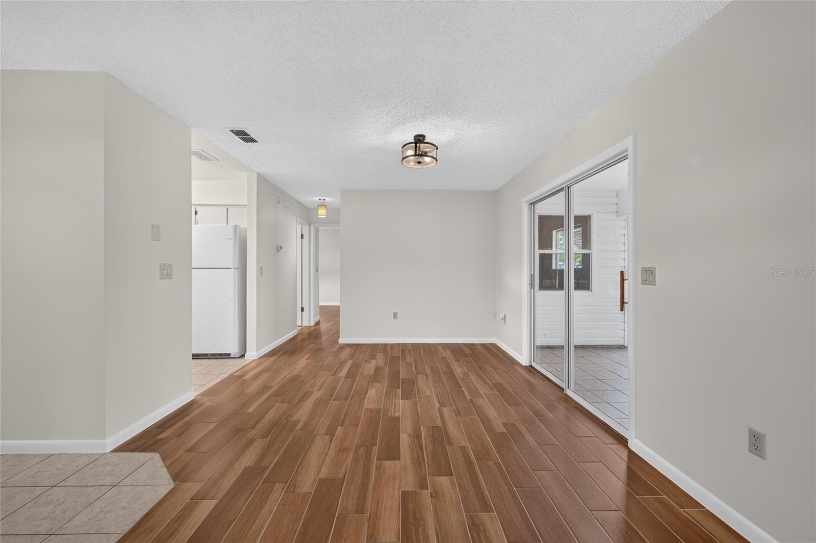 1 DURNESS COURT — photo 13 of 45