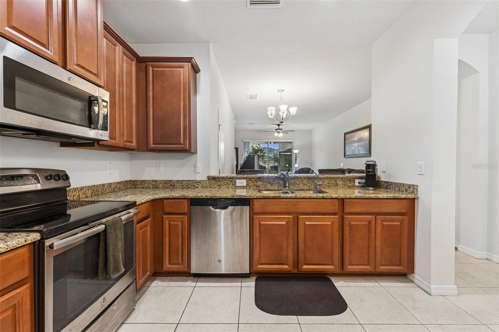 2129 LENNOX DALE LANE — photo 11 of 34