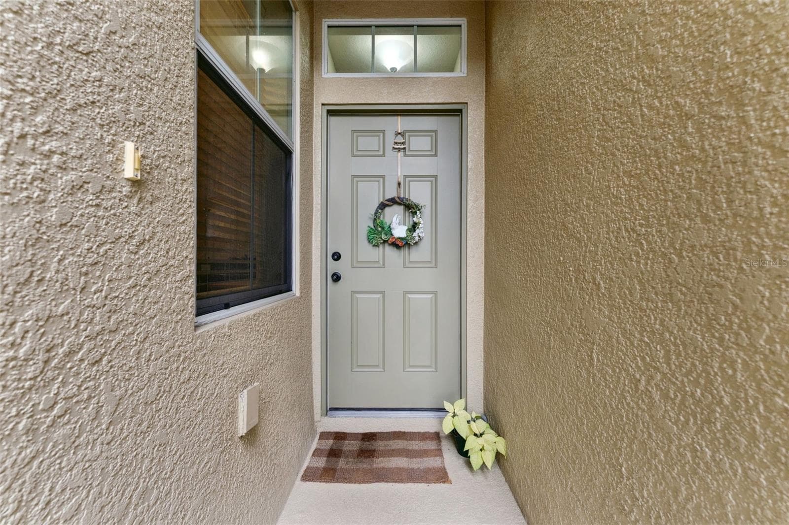 2129 LENNOX DALE LANE — photo 4 of 34