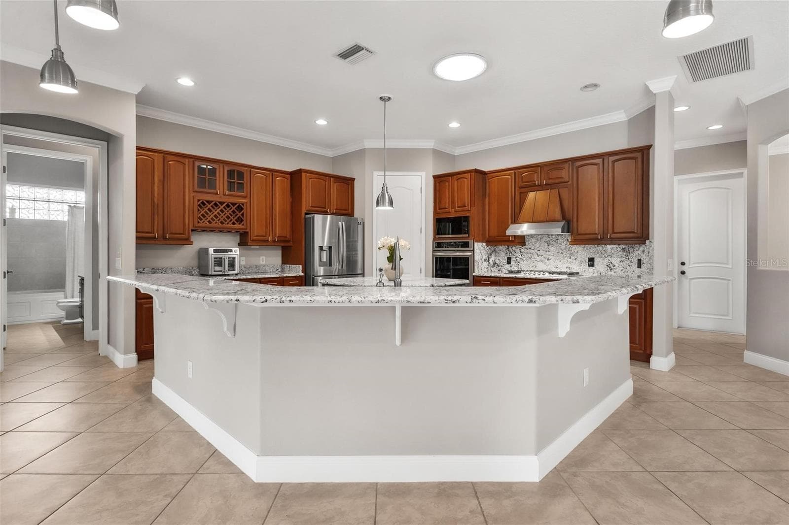 5506 CITATION COURT — photo 16 of 55