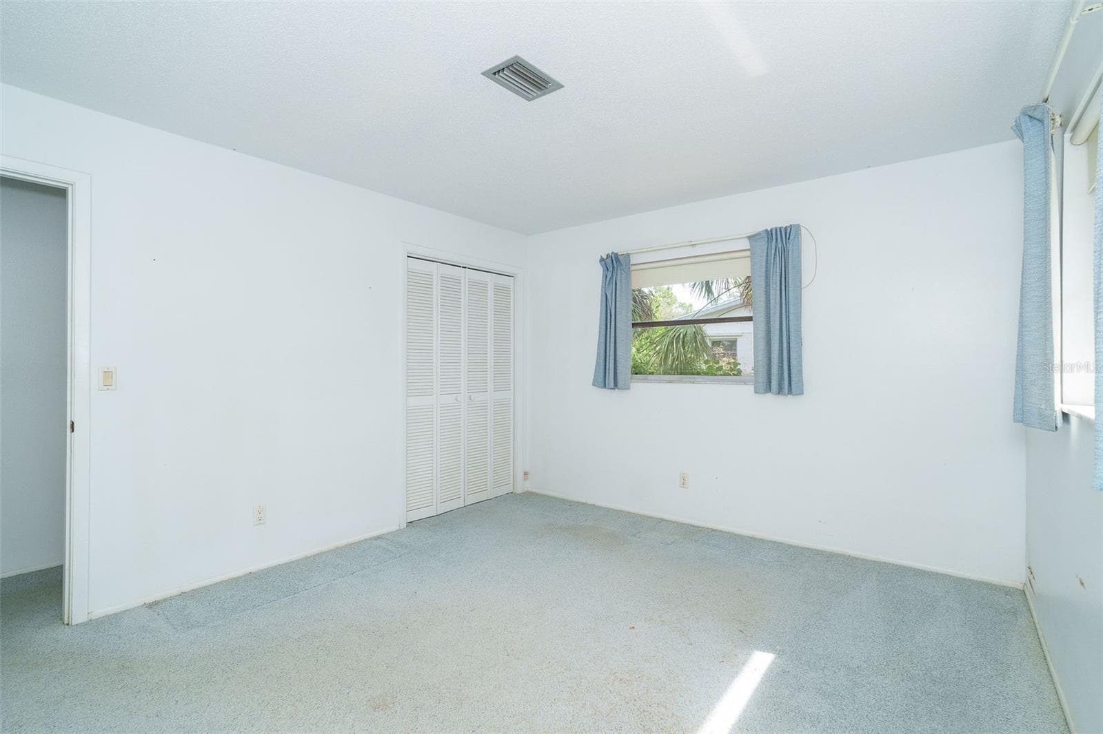 5833 MIAMI ROAD — photo 38 of 70