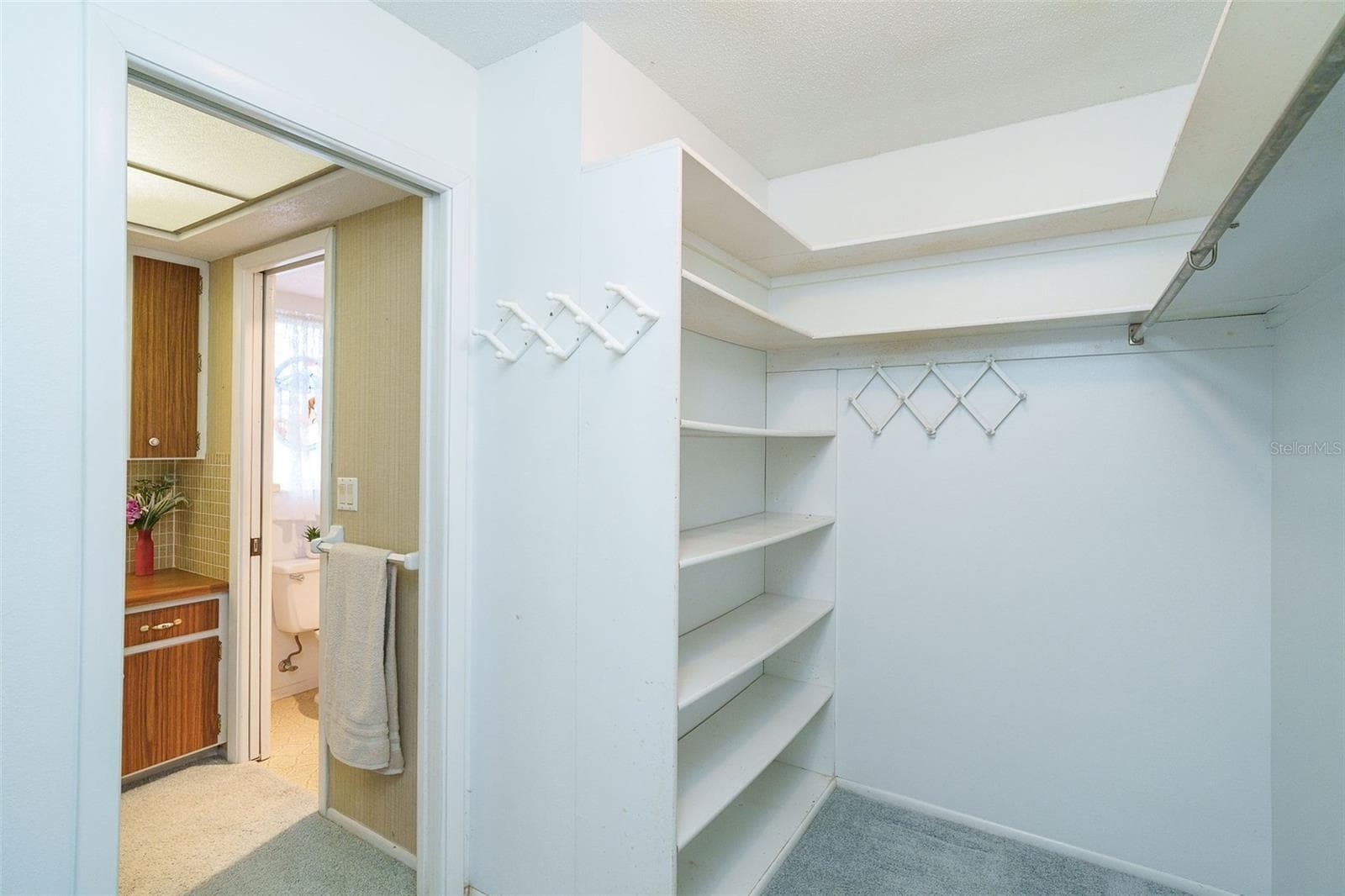 5833 MIAMI ROAD — photo 36 of 70