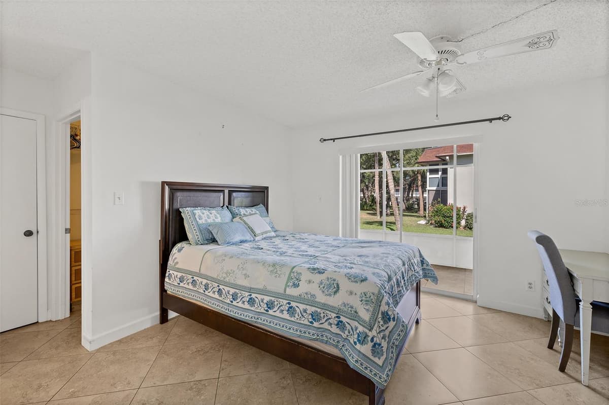 6500 FALCON WAY — photo 11 of 35