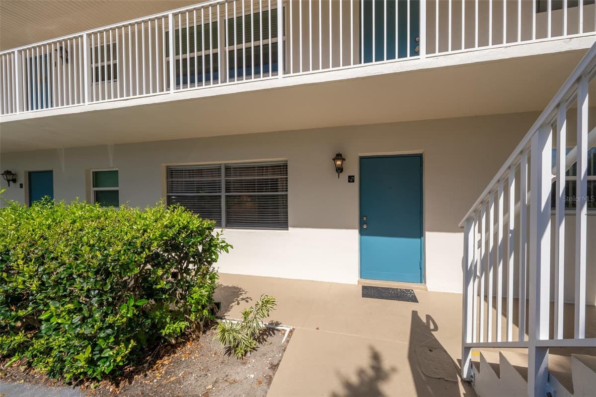 6500 FALCON WAY — photo 4 of 35