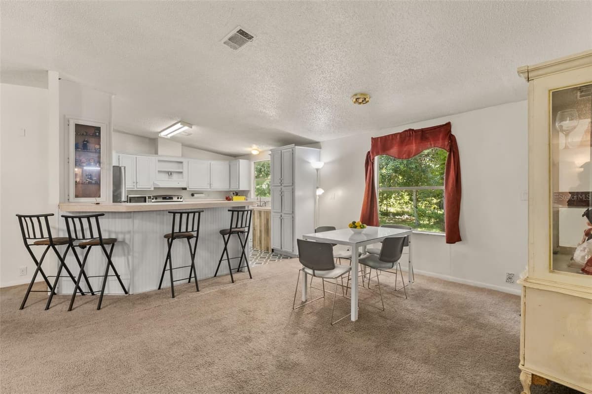 3002 127TH AVENUE — photo 4 of 22