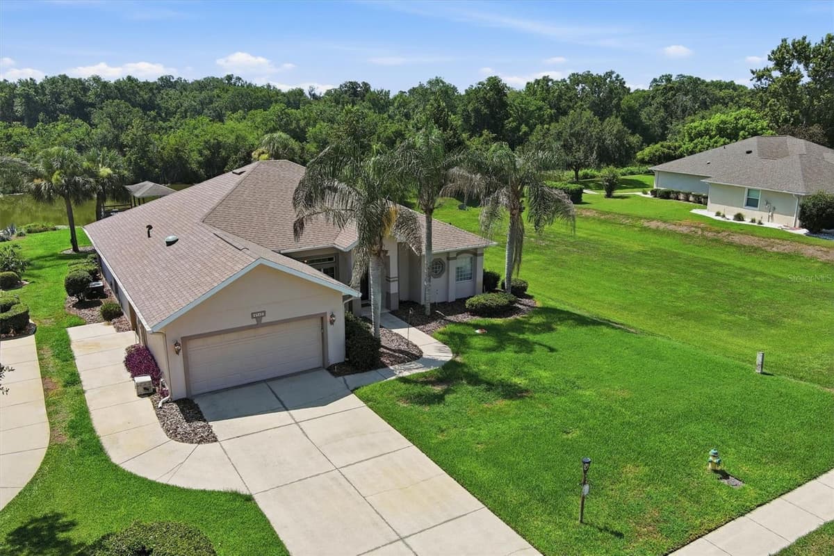 6042 LANDINGS BOULEVARD — photo 34 of 51