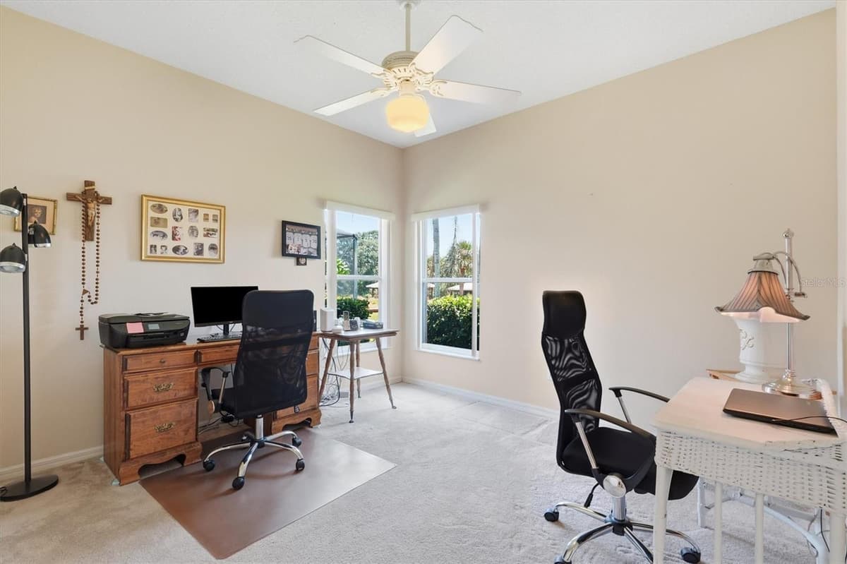 6042 LANDINGS BOULEVARD — photo 20 of 51
