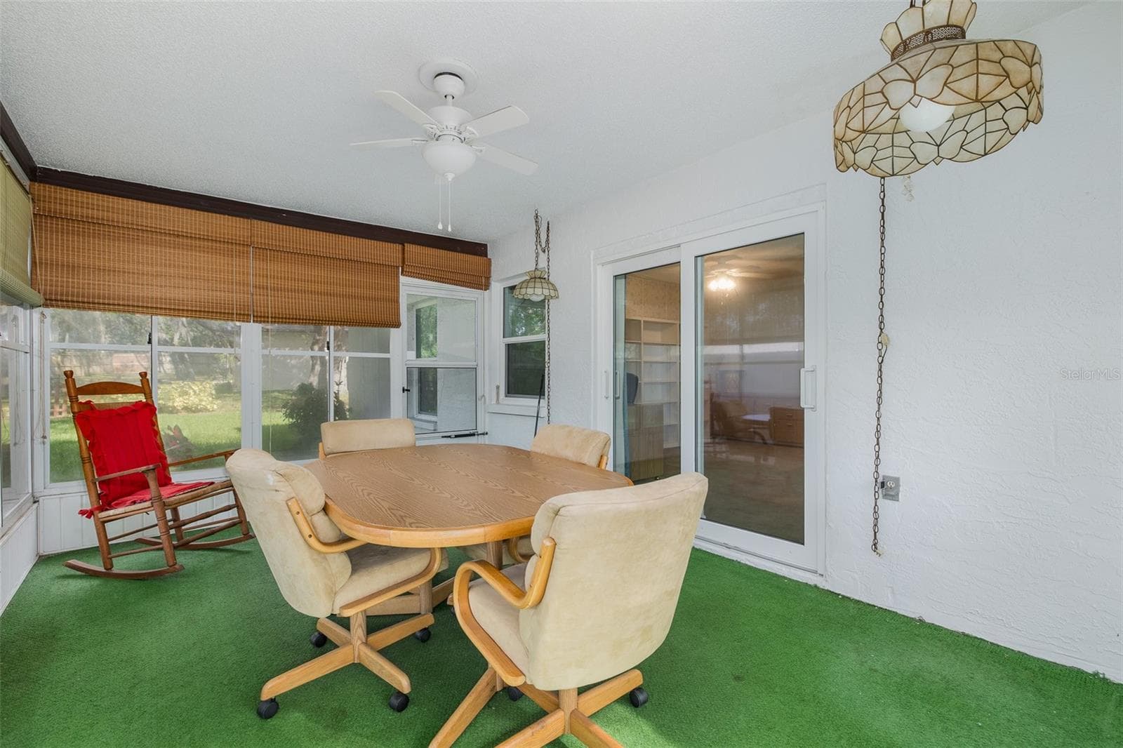 8240 WINDING WOOD DRIVE — photo 18 of 38