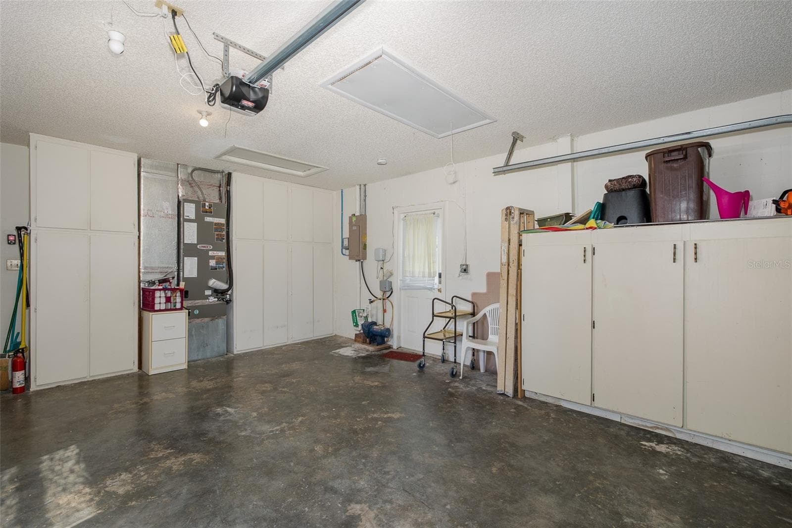 8240 WINDING WOOD DRIVE — photo 28 of 38