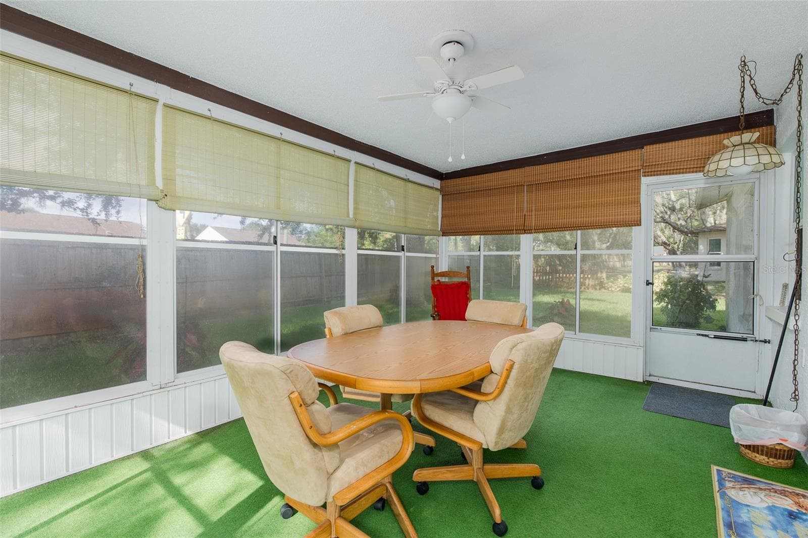 8240 WINDING WOOD DRIVE — photo 16 of 38
