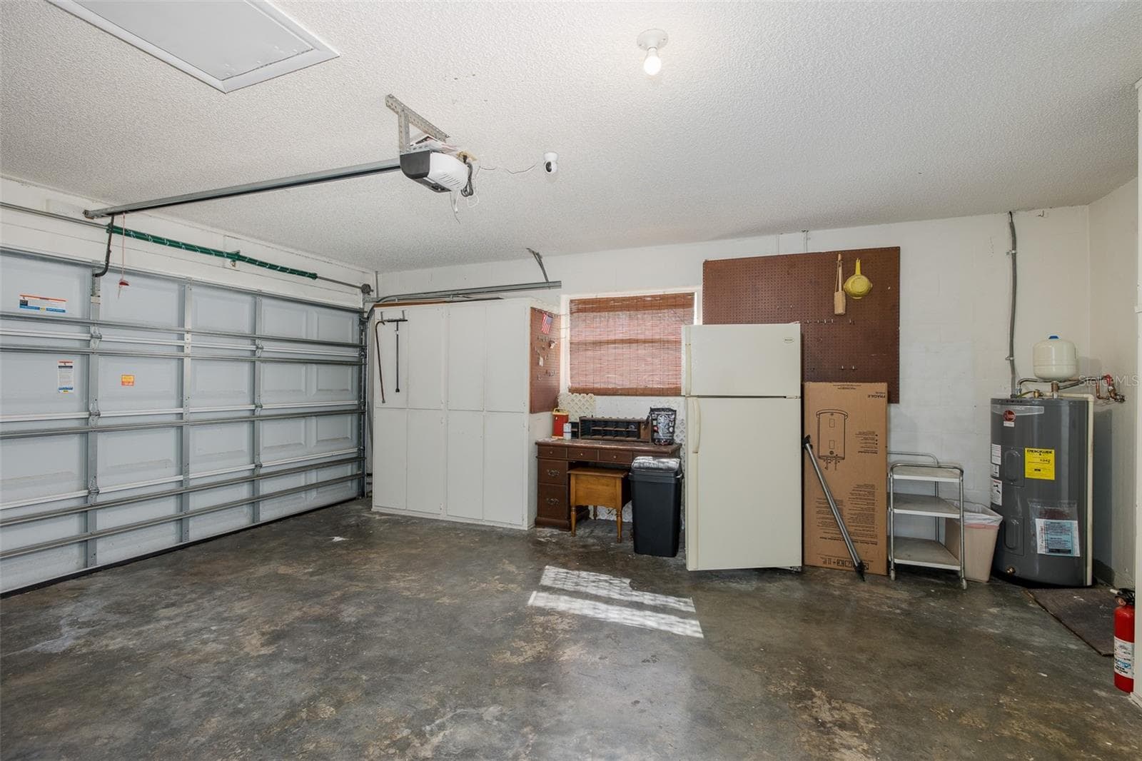 8240 WINDING WOOD DRIVE — photo 30 of 38