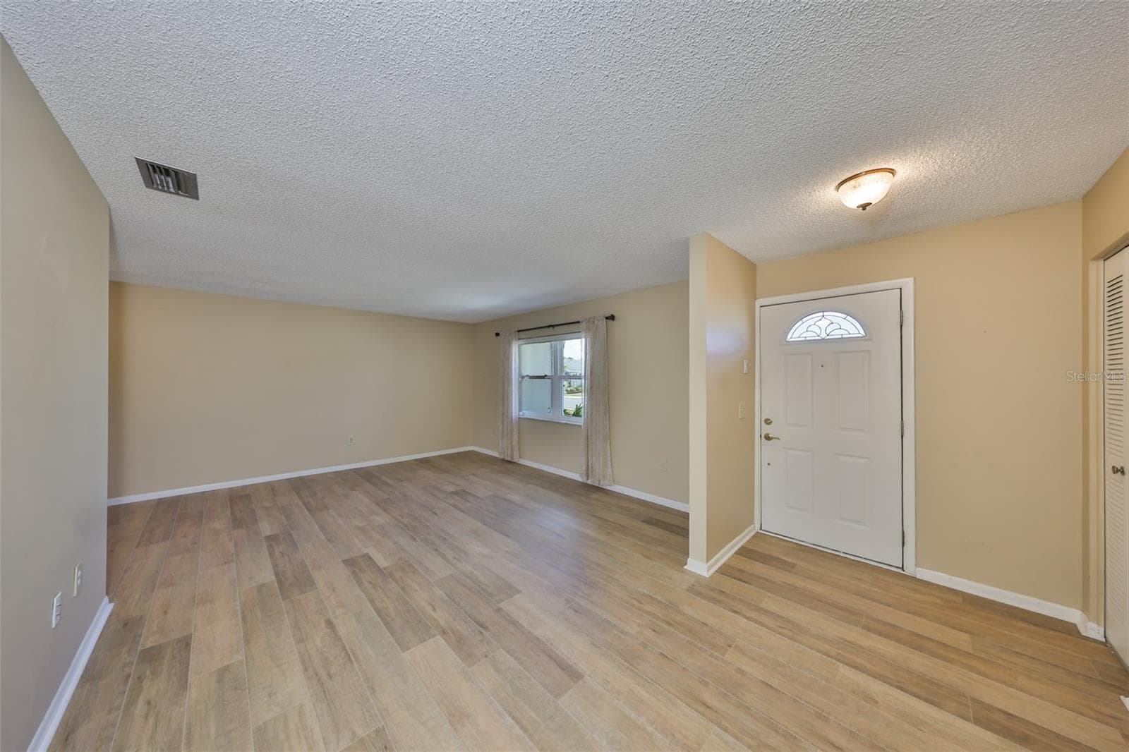 1529 ALLEGHENY DRIVE — photo 6 of 30
