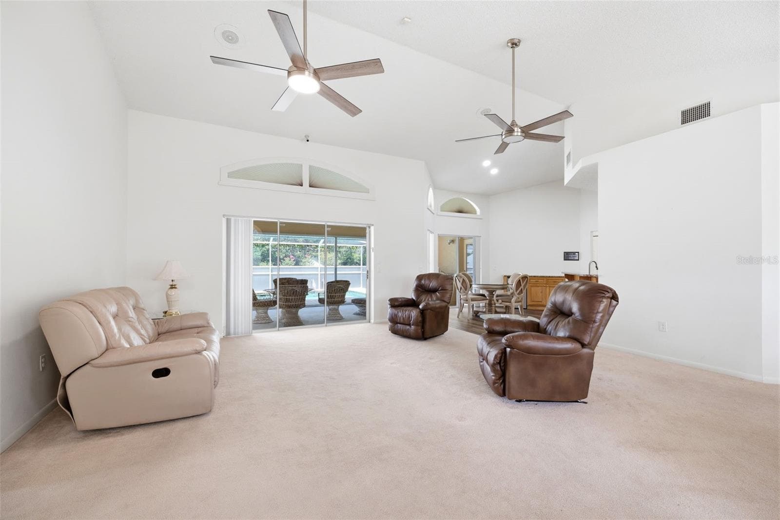 1269 HUBBARD COURT — photo 7 of 68