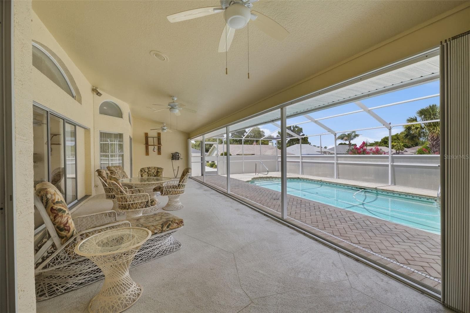 1269 HUBBARD COURT — photo 30 of 68
