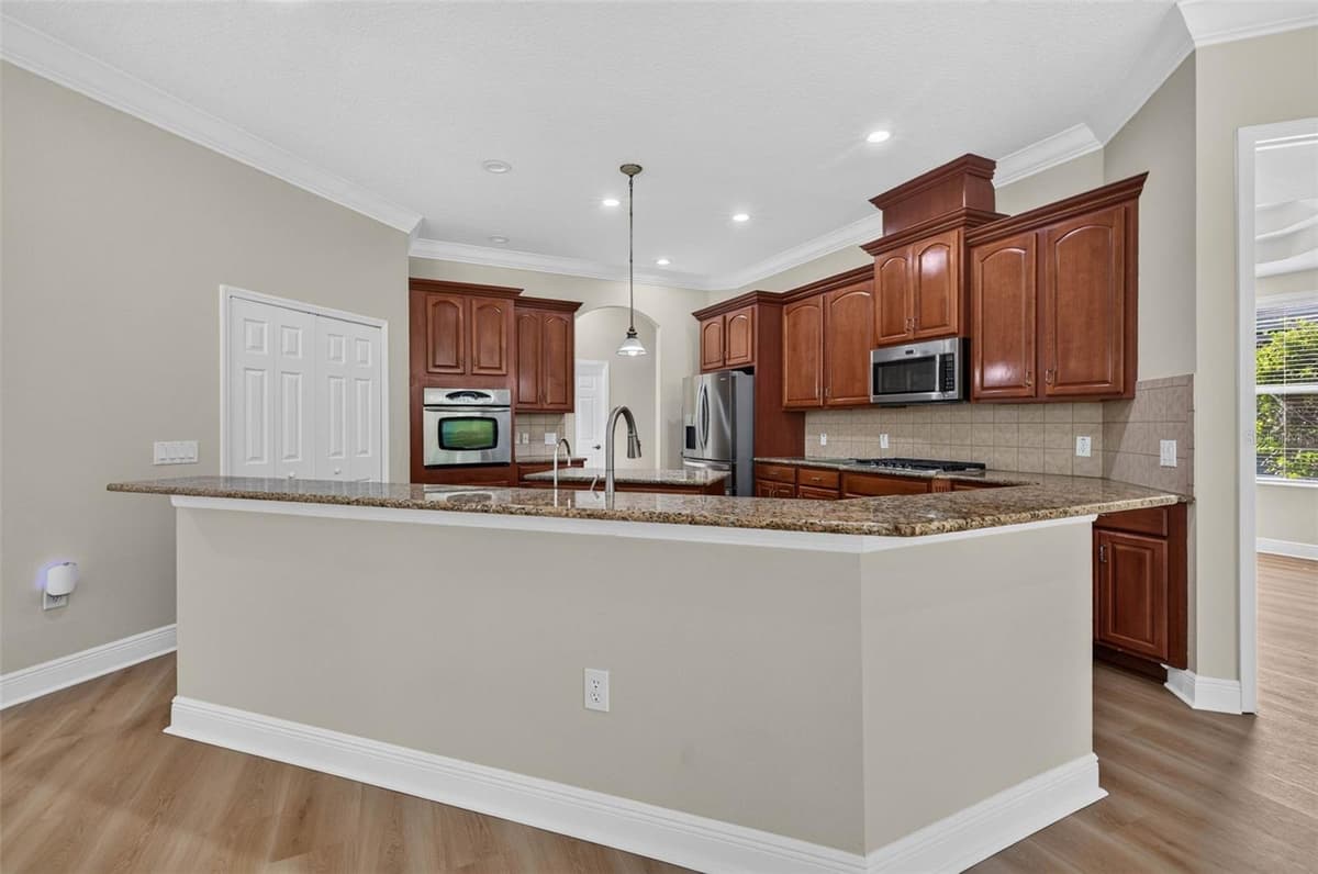 5112 ABISHER WOOD LANE — photo 9 of 48
