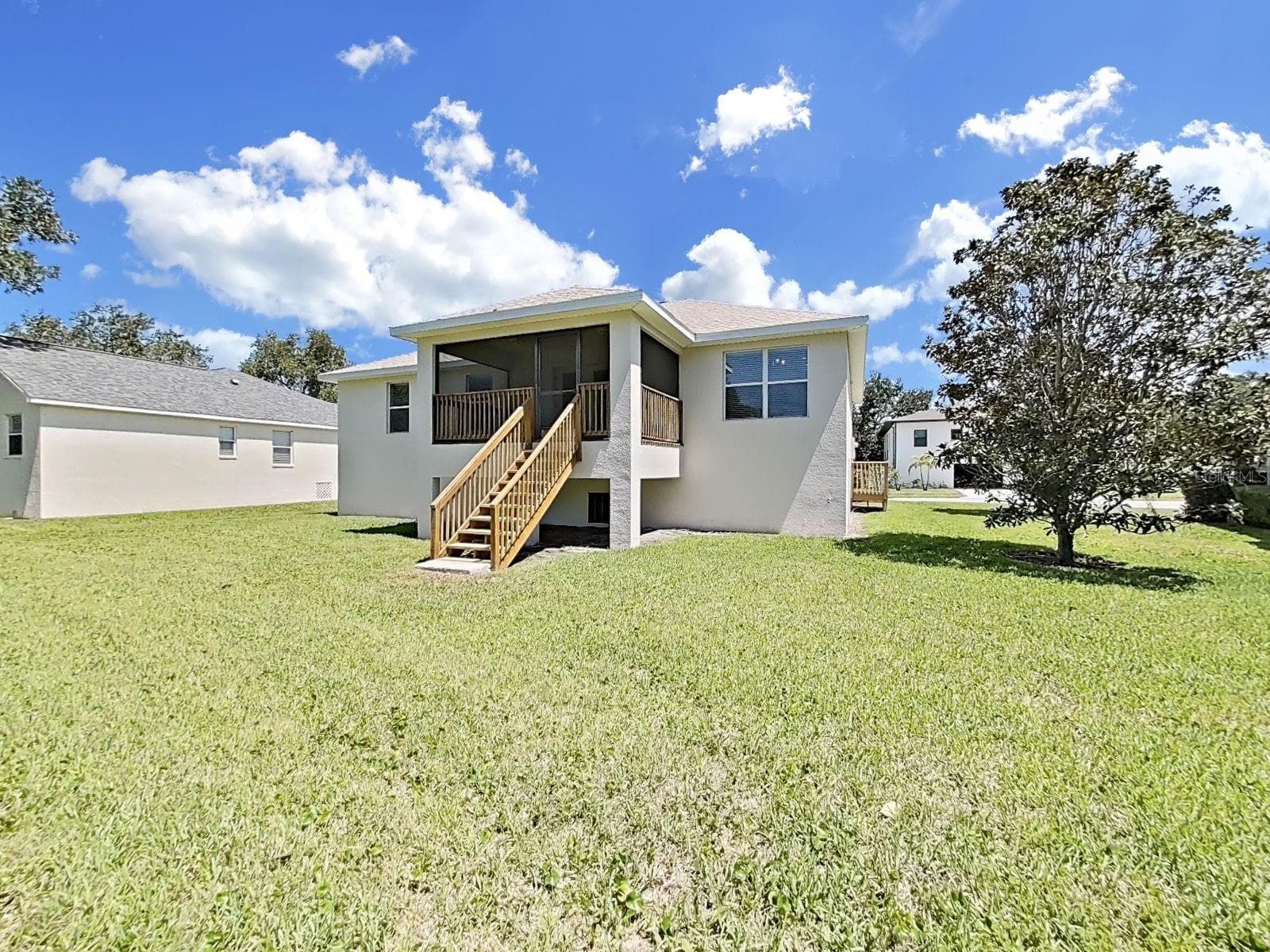 1025 LAKE AVOCA PLACE — photo 7 of 71