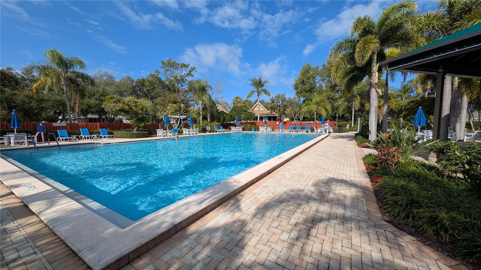 1025 LAKE AVOCA PLACE — photo 48 of 71